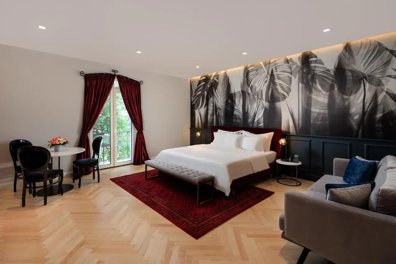 Arte Boutique Hotel Tirana 5*,  Albania
